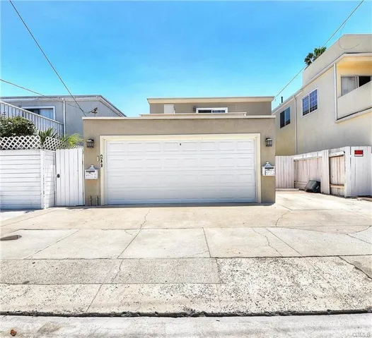 214 20th Street A, Newport Beach, California 92663