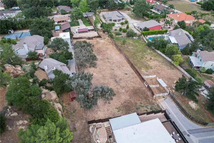 9822 Kentland, Chatsworth, California 91311
