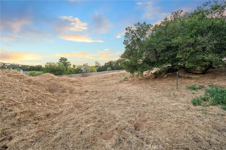 9822 Kentland, Chatsworth, California 91311