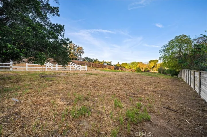 9812 Kentland Avenue, Chatsworth, California 91311