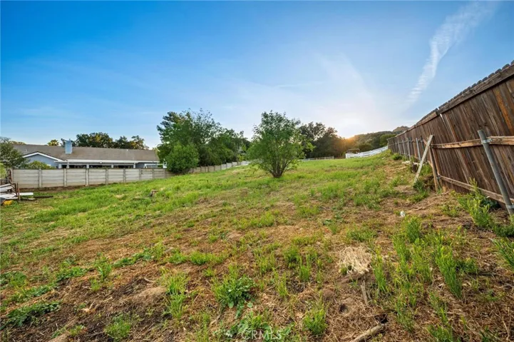 9812 Kentland Avenue, Chatsworth, California 91311