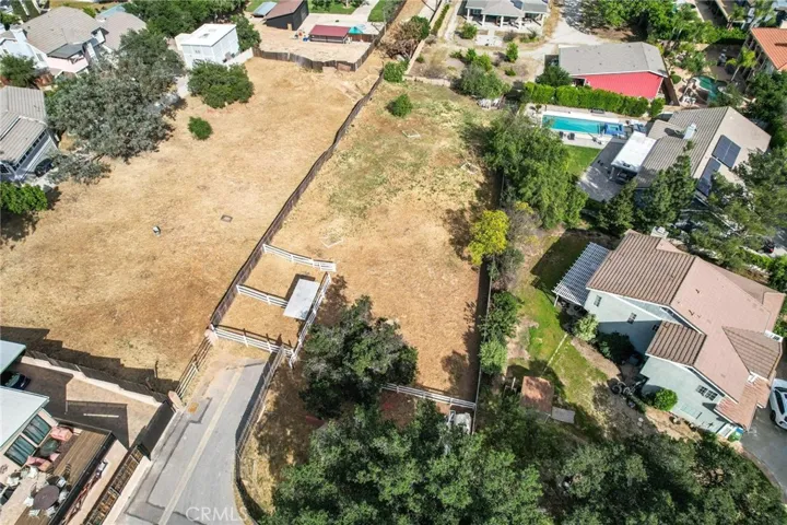 9812 Kentland Avenue, Chatsworth, California 91311