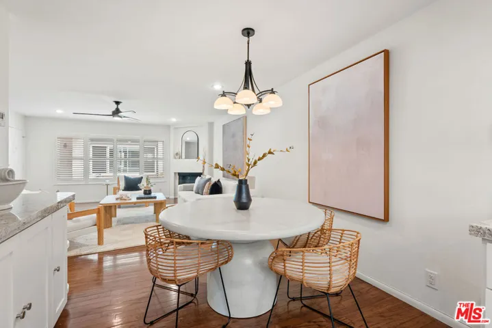 14332 Dickens Street 22, Sherman Oaks, California 91423