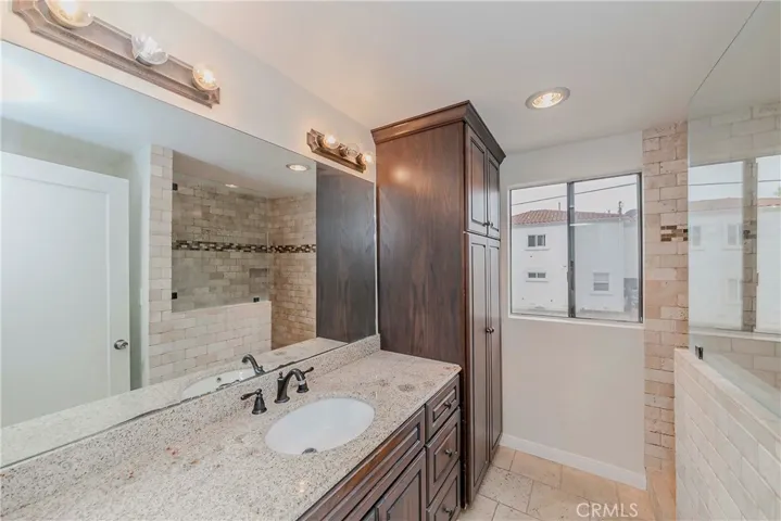 912 W 18th, San Pedro, California 90731