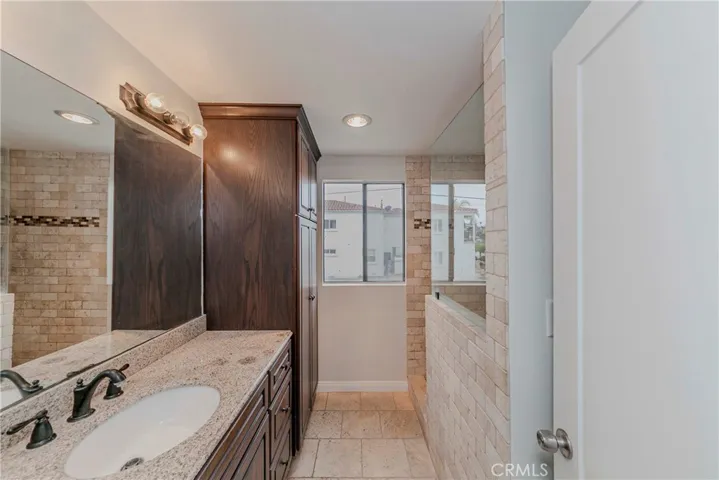 912 W 18th, San Pedro, California 90731