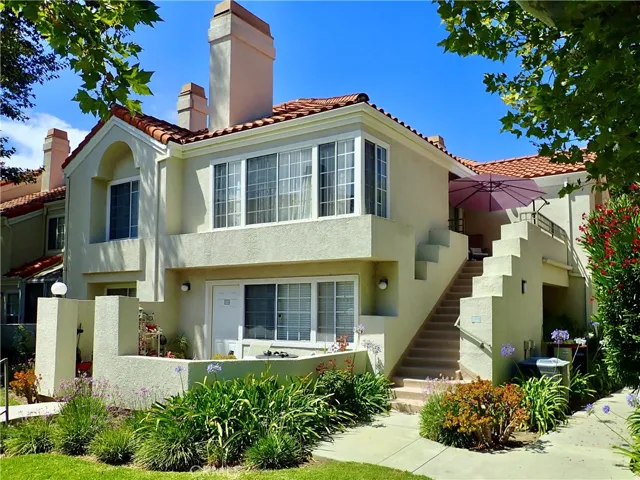 4240 Lost Hills 2306, Calabasas, California 91301