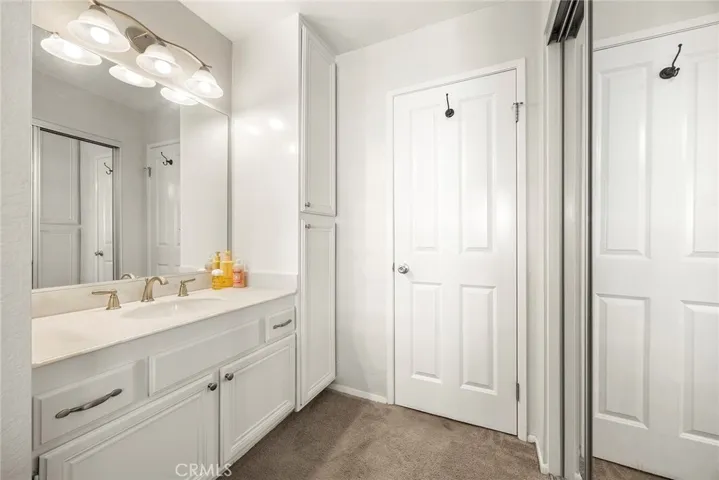 1 Oak Spring Ln 230, Aliso Viejo, California 92656