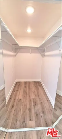 3672 Jasmine Avenue 303, Palms, California 90034