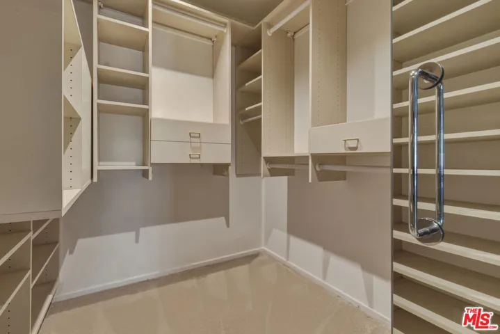 3553 Summerfield Drive, Los Angeles, California 91423