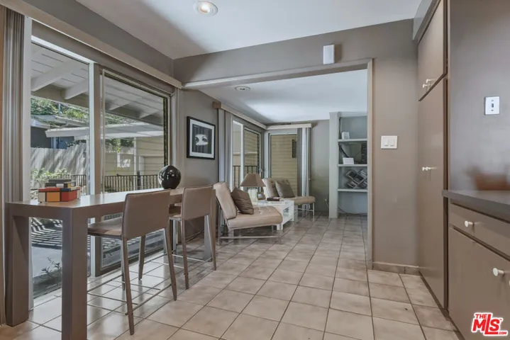 3553 Summerfield Drive, Los Angeles, California 91423