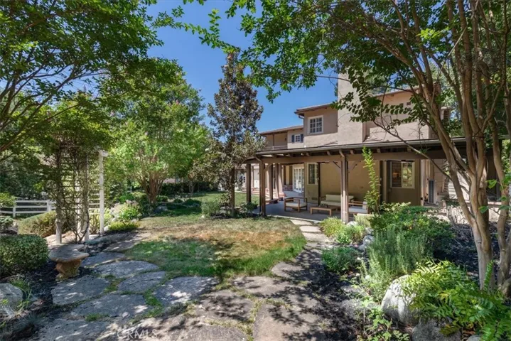 19 Round Up, Bell Canyon, California 91307