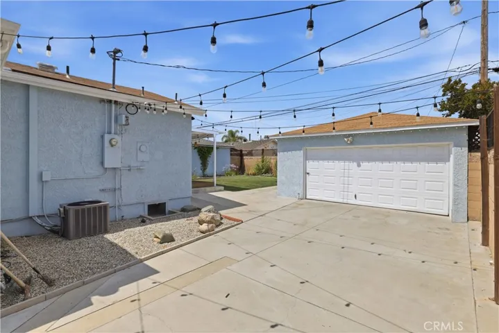 4809 Falcon Avenue, Long Beach, California 90807