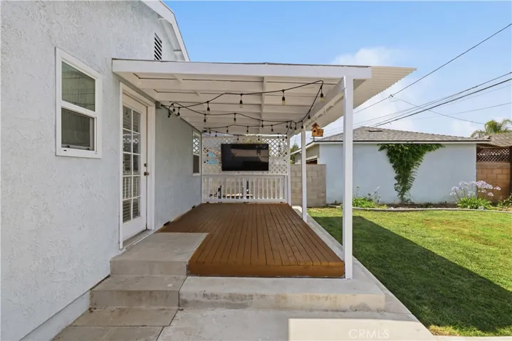 4809 Falcon Avenue, Long Beach, California 90807