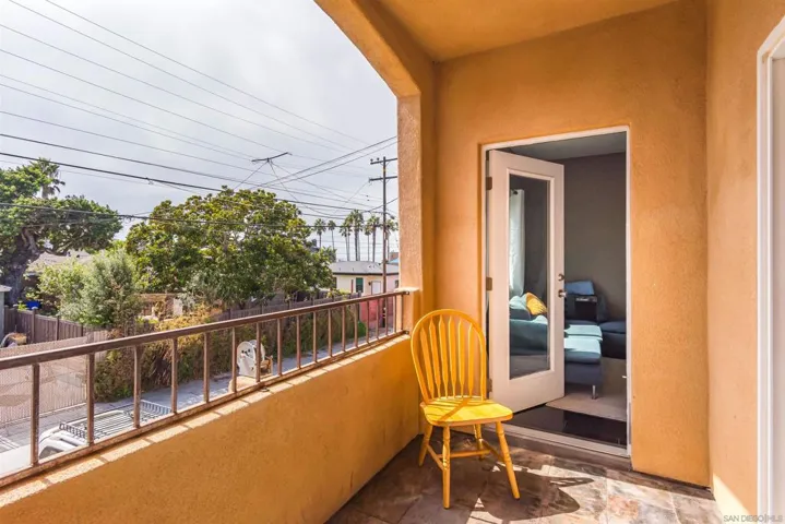 4741 Point Loma Ave 201, San Diego, California 92106