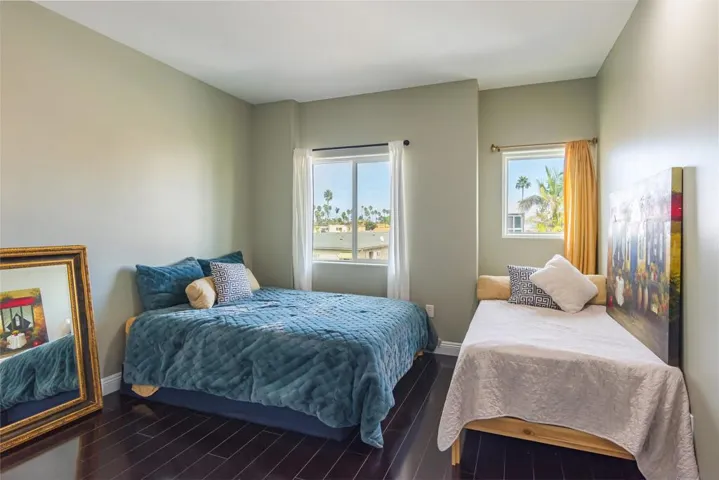 4741 Point Loma Ave 201, San Diego, California 92106