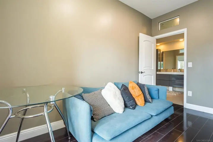 4741 Point Loma Ave 201, San Diego, California 92106