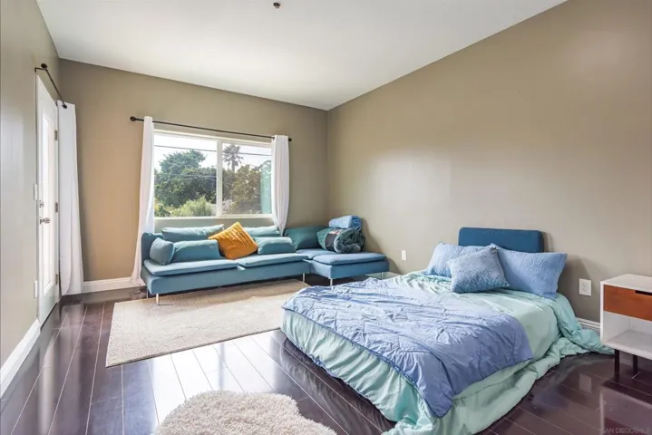 4741 Point Loma Ave 201, San Diego, California 92106