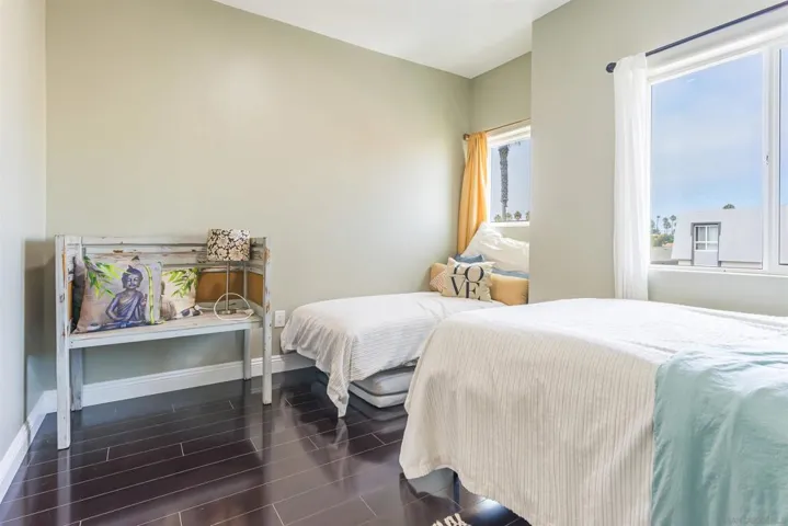 4741 Point Loma Ave 201, San Diego, California 92106