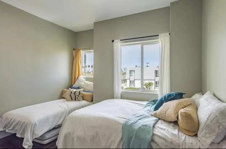 4741 Point Loma Ave 201, San Diego, California 92106