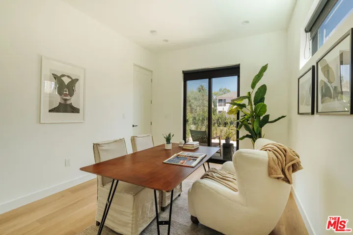 1343 S Ogden Drive 1/2, Los Angeles, California 90019