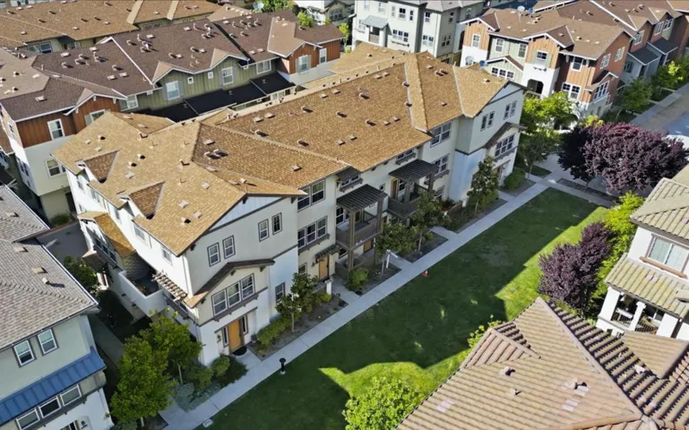2061 Kiwi Walkway, San Jose, California 95133