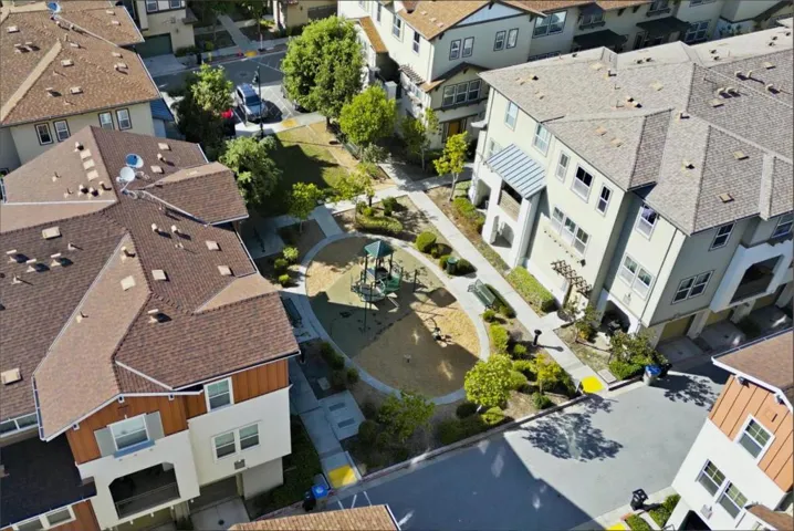 2061 Kiwi Walkway, San Jose, California 95133