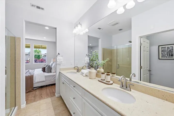 2061 Kiwi Walkway, San Jose, California 95133