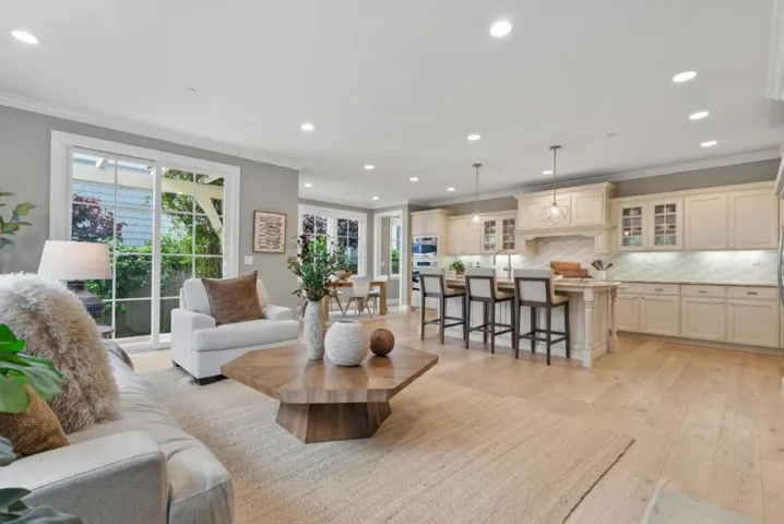 311 Bayhill Road, Half Moon Bay, California 94019