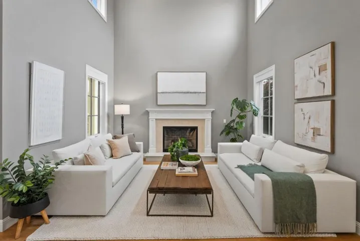 311 Bayhill Road, Half Moon Bay, California 94019