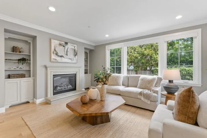 311 Bayhill Road, Half Moon Bay, California 94019
