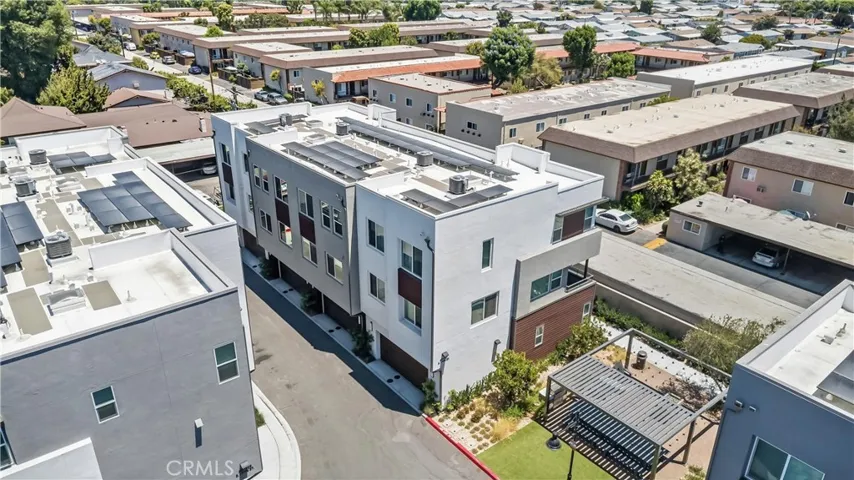 633 S Lyon St, Santa Ana, California 92705