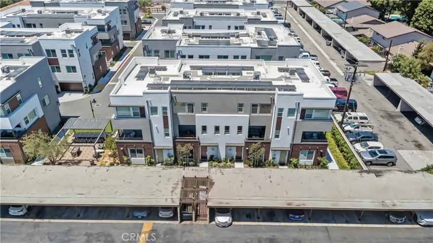 633 S Lyon St, Santa Ana, California 92705