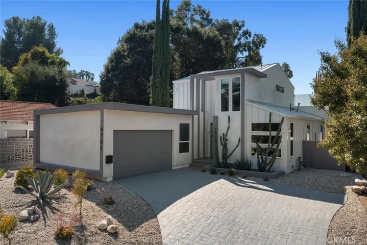 4731 Topanga Canyon Boulevard, Woodland Hills, California 91364