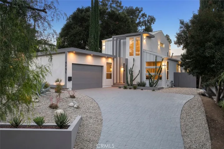 4731 Topanga Canyon Boulevard, Woodland Hills, California 91364