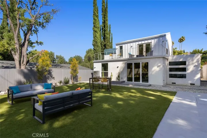 4731 Topanga Canyon Boulevard, Woodland Hills, California 91364
