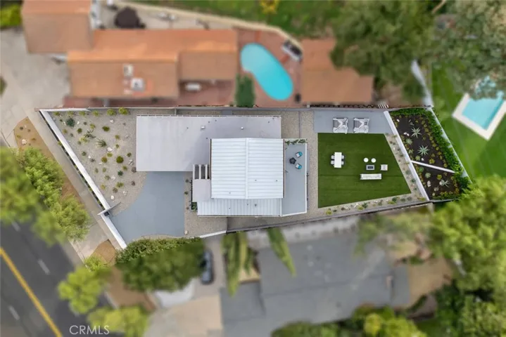 4731 Topanga Canyon Boulevard, Woodland Hills, California 91364
