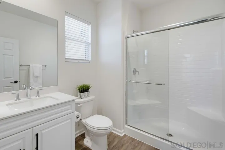 Entry level bedroom with ensuite bathroom