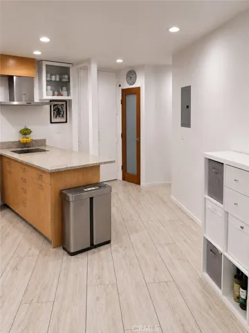 2901 Peninsula Road, Oxnard, California 93035