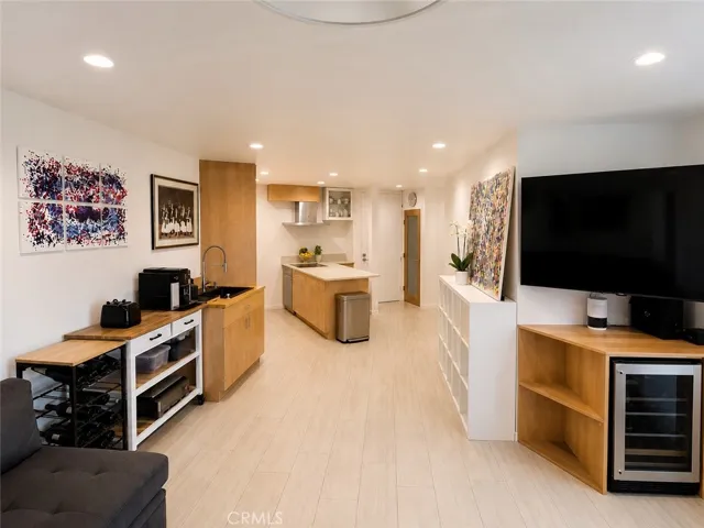 2901 Peninsula Road, Oxnard, California 93035