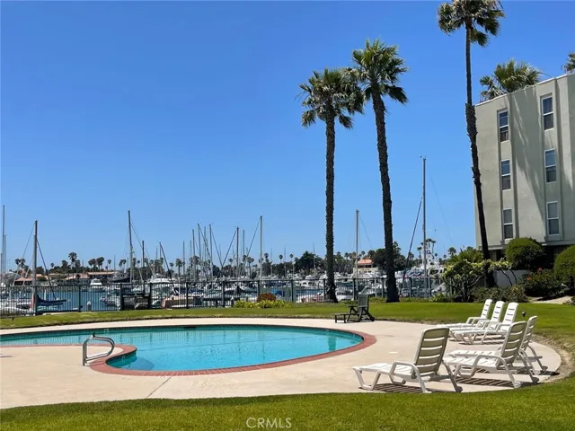2901 Peninsula Road, Oxnard, California 93035