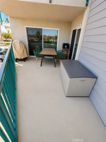 2901 Peninsula Road, Oxnard, California 93035