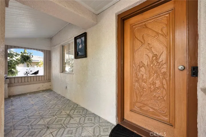 249 Zerr Court, Glendale, California 91206
