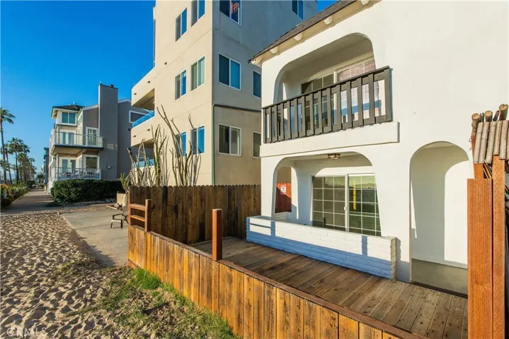 3407 Ocean Front B, Los Angeles, California 90292