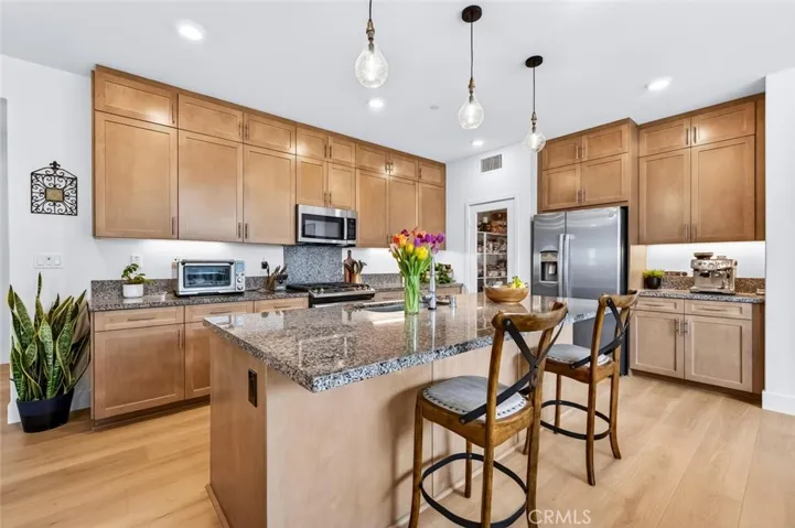 1306 Roots Way, Rancho Mission Viejo, California 92694