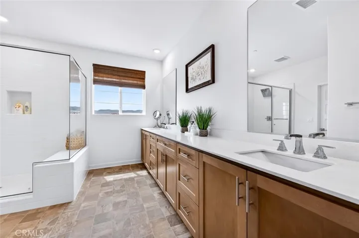 1306 Roots Way, Rancho Mission Viejo, California 92694