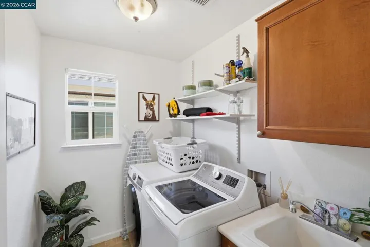 356 Turnstone Circle, Pittsburg, California 94565-7532