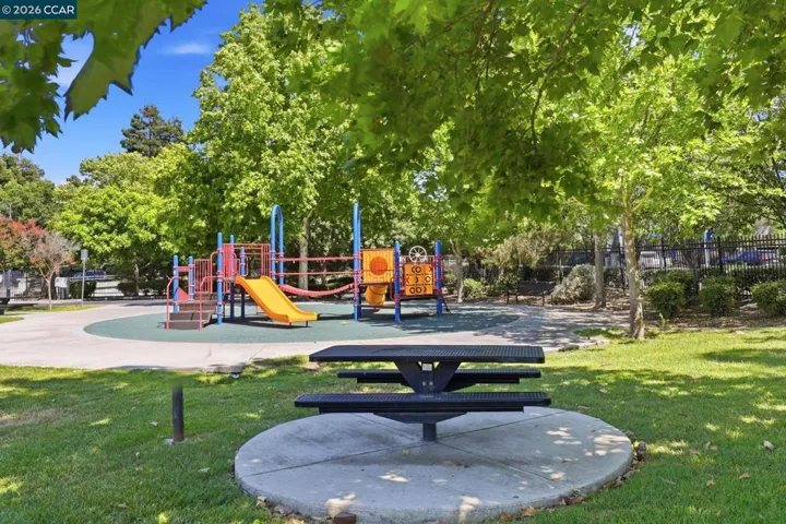 356 Turnstone Circle, Pittsburg, California 94565-7532