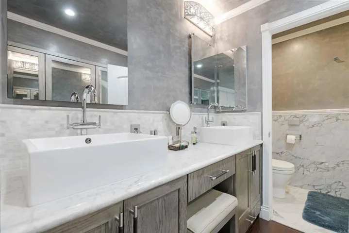 5705 Friars Road 11, Mission Valley, California 92110