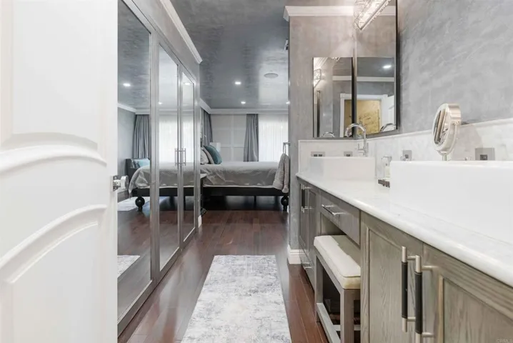 5705 Friars Road 11, Mission Valley, California 92110