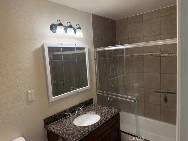201 Bryn Mawr, Claremont, California 91711